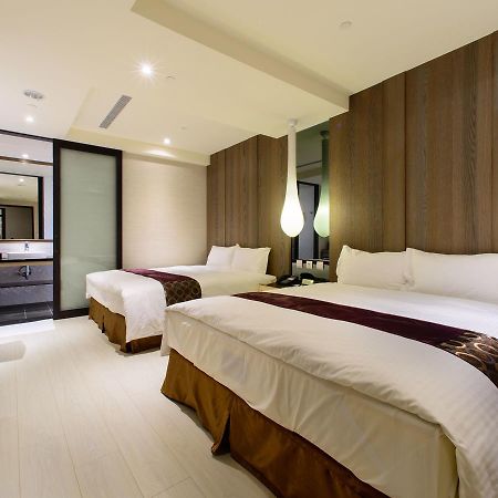 Stay Hotel - Taichung Zhongqing Exterior photo