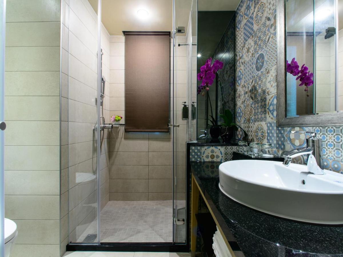 Stay Hotel - Taichung Zhongqing Exterior photo