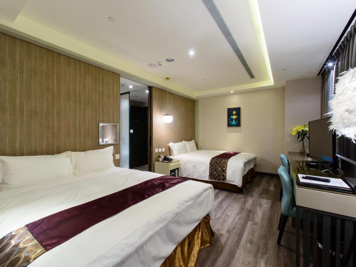 Stay Hotel - Taichung Zhongqing Exterior photo