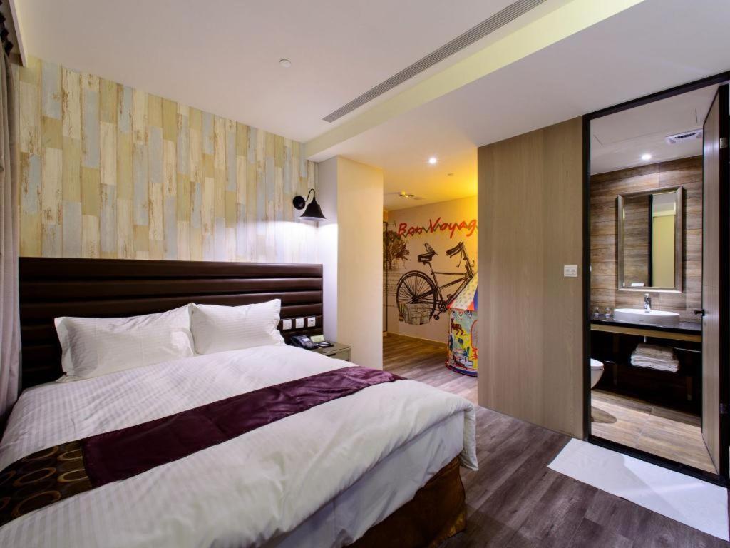 Stay Hotel - Taichung Zhongqing Exterior photo