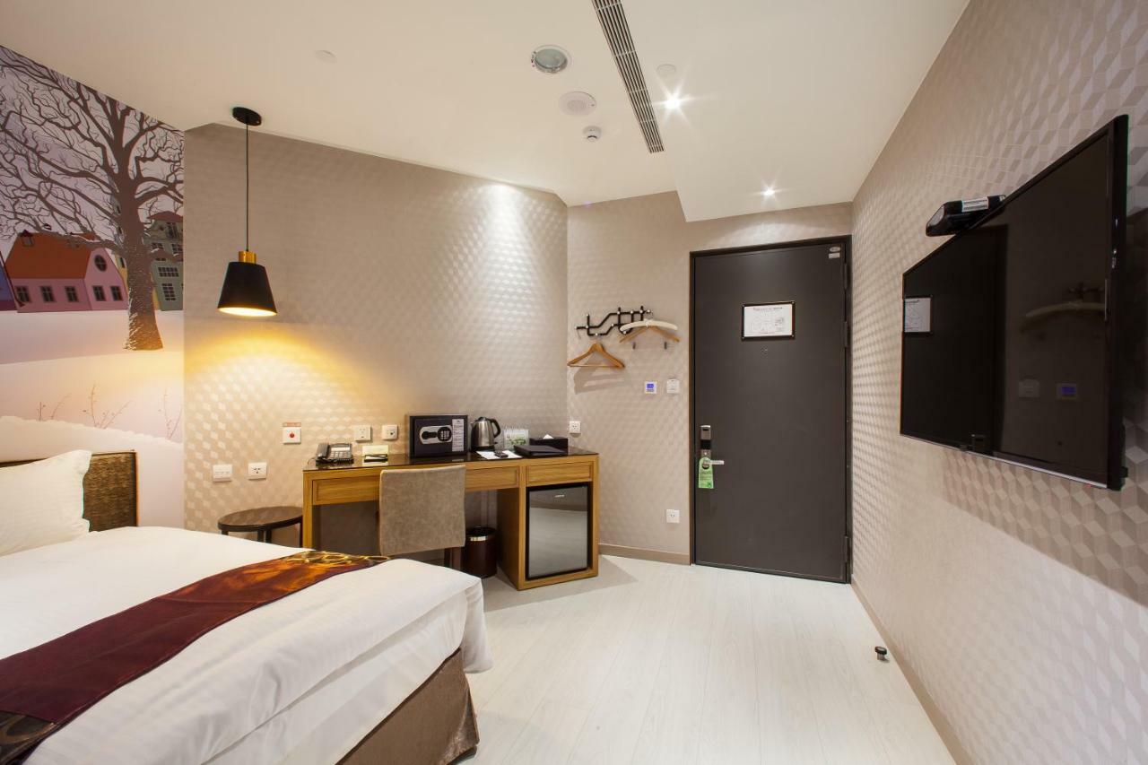 Stay Hotel - Taichung Zhongqing Exterior photo